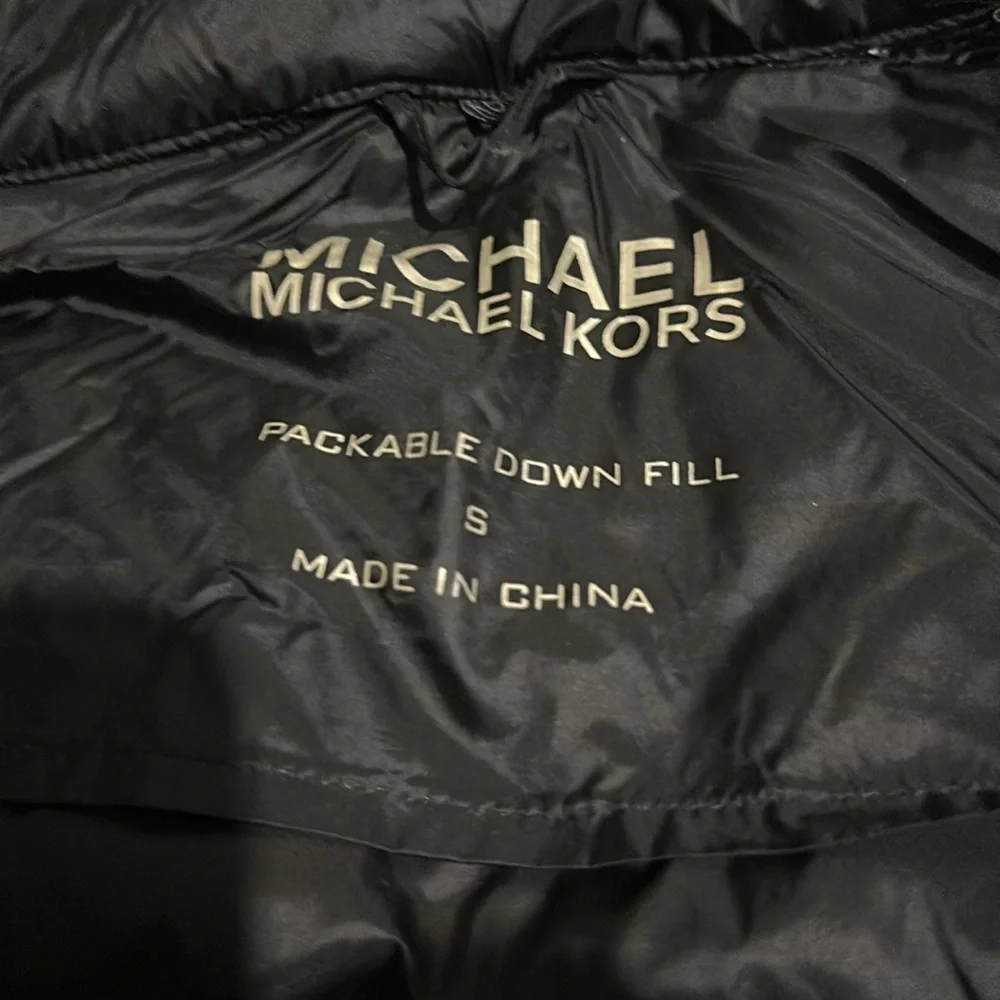 MK Women's Black Quilted Jacket - Picture 3 of 7